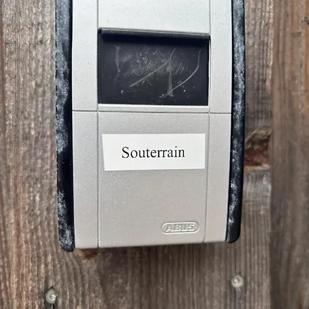 Souterrain Im Kapellenweg アパート *