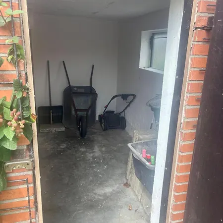 Souterrain Im Kapellenweg * フェーマルン